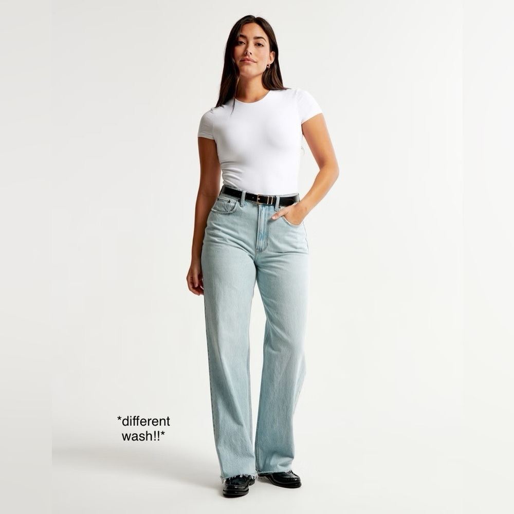 Abercrombie & Fitch | Curve Love Short | High Rise Loose Jean